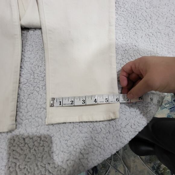 Madewell Women's Off White Cotton Solid Mid Rise Straight Leg Jeans 28 - Picture 3 of 5